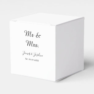 Mr and Mrs add name est. Date year wedding couple Favour Box