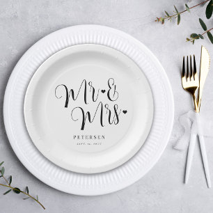 Mr and Mrs elegant script simple wedding Paper Plate