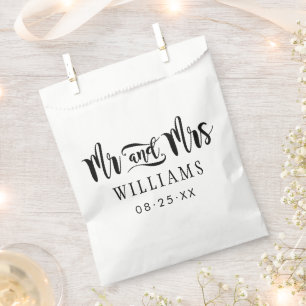 Mr and Mrs Modern Black Handwritten Script Wedding Favour Bag