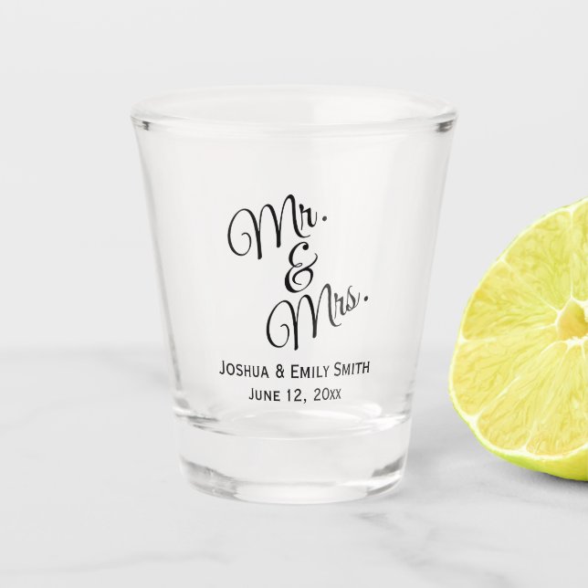 Mr and Mrs Personalised Wedding Party Favour Shot Glass (Front)