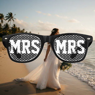 Mr and Mrs wedding party shades for newly weds