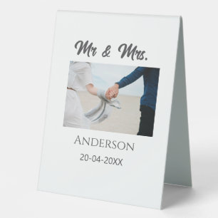 Mr & Mrs add family name date year wedding favour