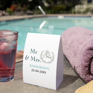 Mr & Mrs add family name date year wedding favour