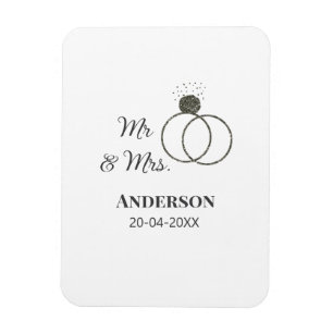 Mr & Mrs add family name date year wedding favour Magnet