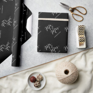Mr & Mrs Classic Script Calligraphy Name Wedding Wrapping Paper