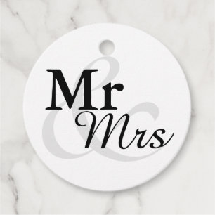 Mr&Mrs Elegant Typography Wedding Favour Tags