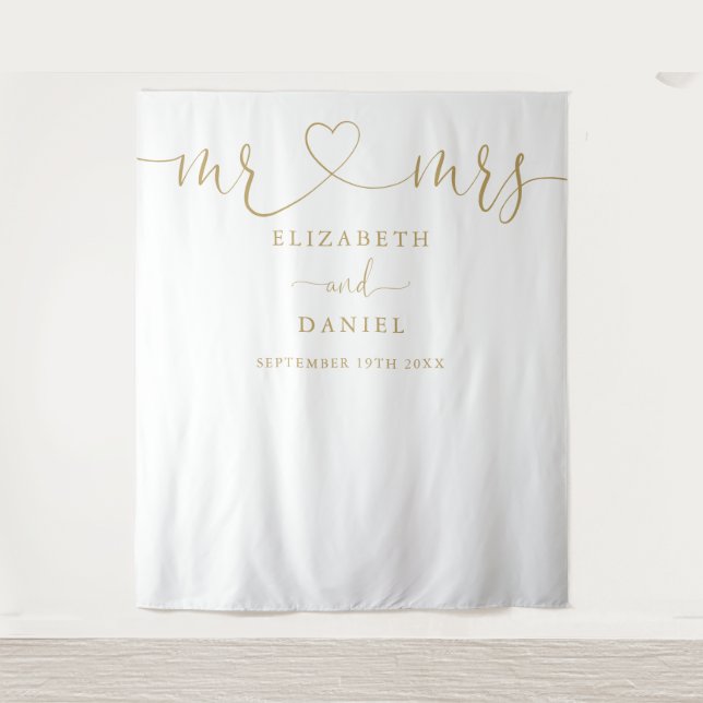 Mr Mrs Gold Heart Script Wedding Photo Backdrop Tapestry (Front)
