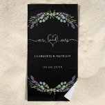 Mr mrs newly weds lavender black wedding beach towel<br><div class="desc">Decorated with mr mrs with a heart.  Black background,  whit text. Decorted with lavender flowers and eucalyptus greenery. Personalise and add your names.</div>