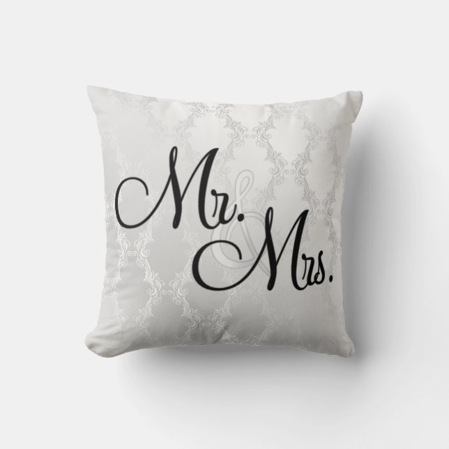 MR & MRS PILLOW GREAT GIFT (Front)