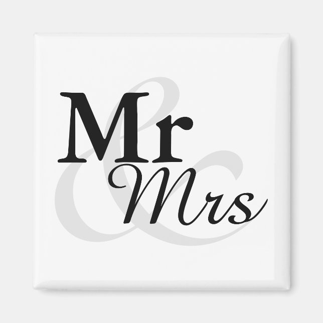 Mr&Mrs Simple Elegant Typography Wedding Favour Magnet (Front)