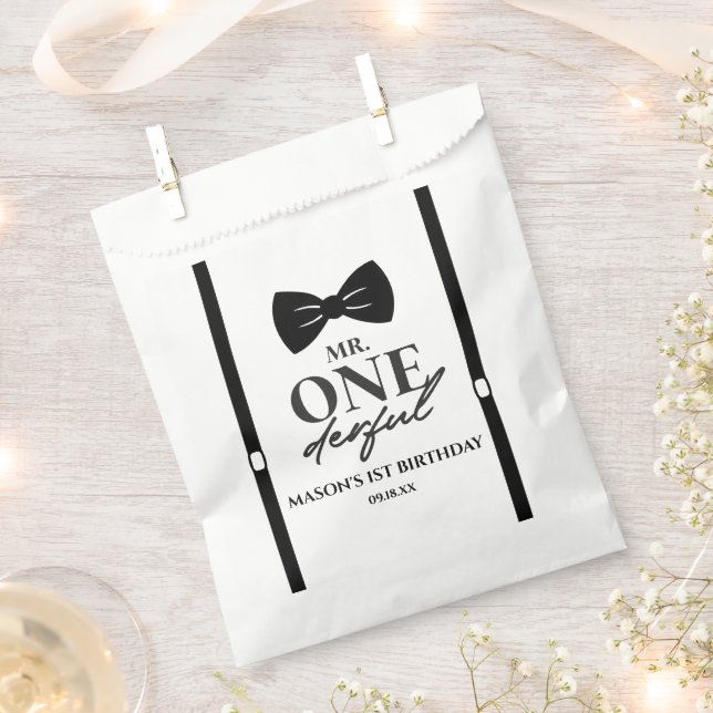 Mr. ONEderful Bowtie First 1st Birthday Party Favour Bag (Clipped)