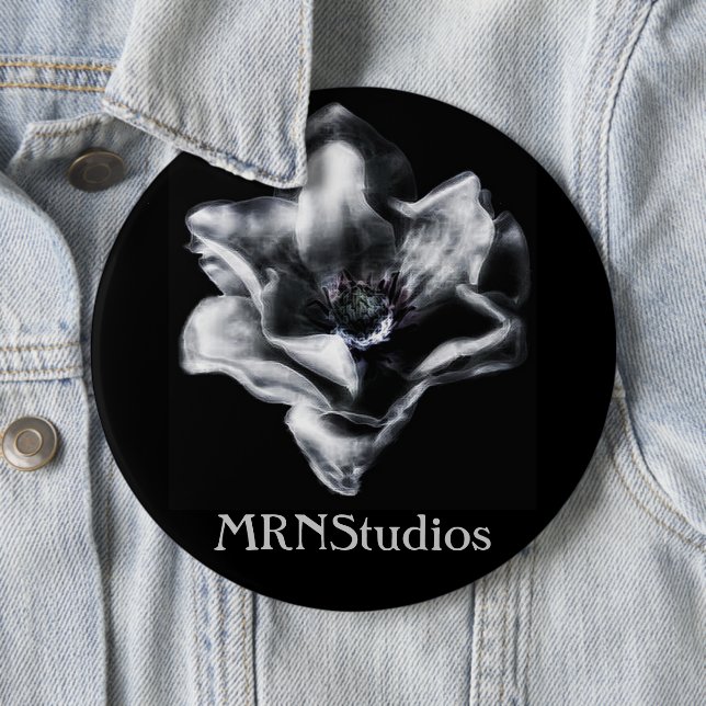 MRNStudios Vinny 6 Cm Round Badge (In Situ)