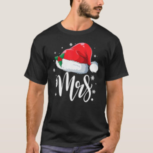 Mrs Claus Santa Christmas Matching Couple Pajamas T-Shirt