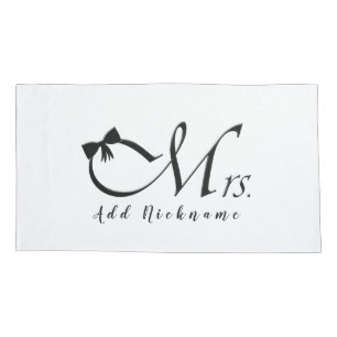 Mrs. with Bow Pillowcase