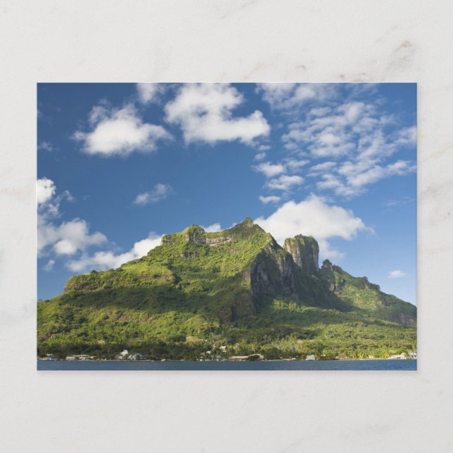 Mt. Otemanu and scenics of beautiful Bora Bora Postcard (Front)