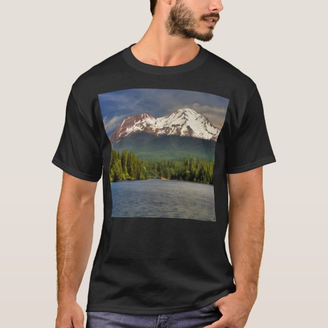 MT SHASTA FROM LAKE SISKIYOU T-Shirt (Front)