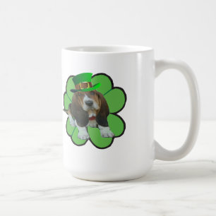 Mug Baby Basset Hound Happy St. Patrick's Clover