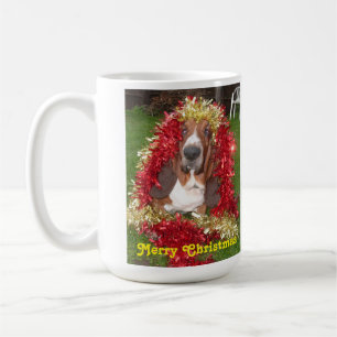 Mug Merry Christmas Basset Hound In Garland