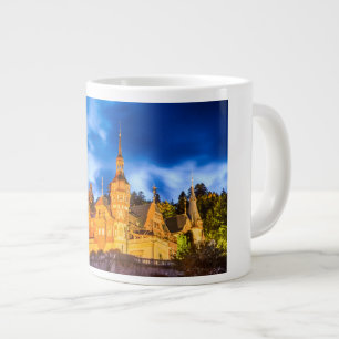 Mug Peles castle Sinaia