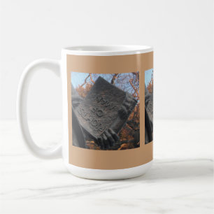 Mug Rights Of Man Held By Thomas Paine Statue