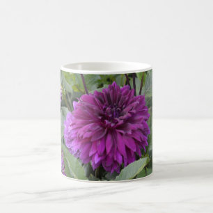 Mug with purple dahlia