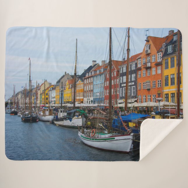MULTI-COLORED BUILDINGS SHERPA BLANKET (Front (Horizontal))