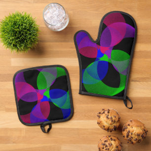 Multi Colour Fusion Geometric Quilted Oven Mitt Se & Pot Holder Set