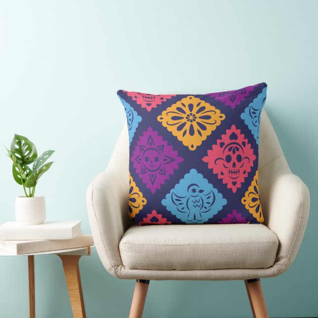 Multicolor geometric beautiful pattern  throw pill cushion (Chair)
