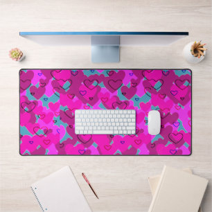 Multiple hearts design desk mat