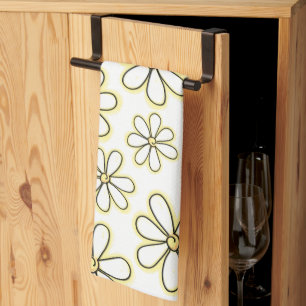 Multiple Large White Yellow Daisy Floral Pattern Tea Towel