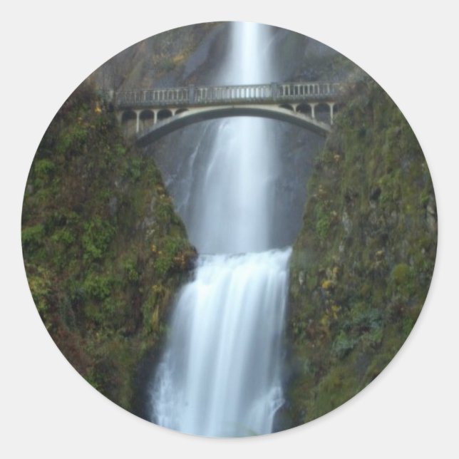 Multnomah Falls Classic Round Sticker (Front)