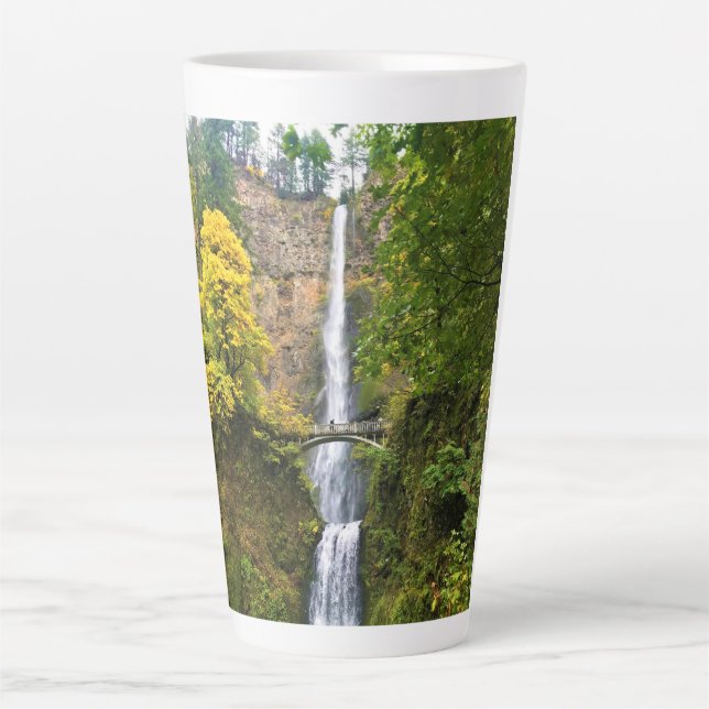 Multnomah Falls, Columbia River Gorge, Oregon Latte Mug (Front)