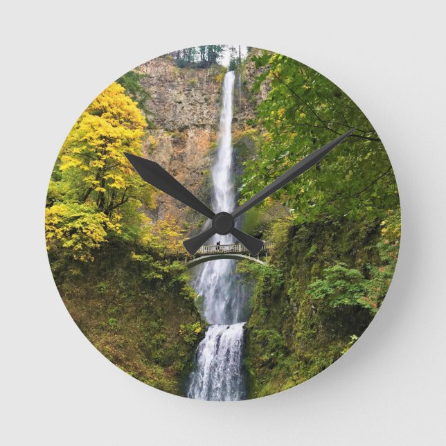 Multnomah Falls, Columbia River Gorge, Oregon Round Clock (Front)