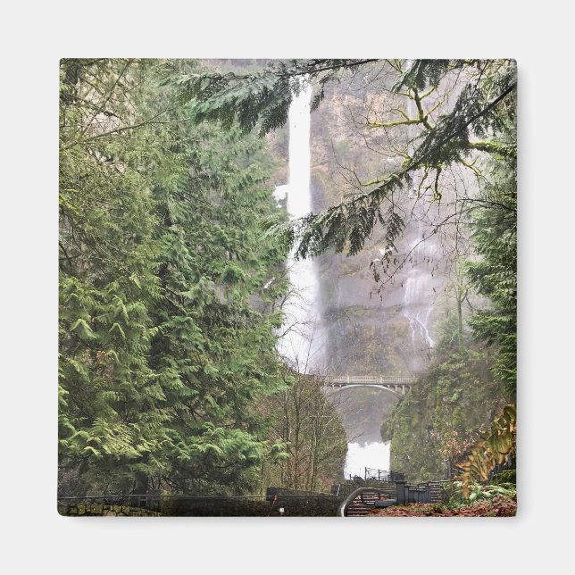 Multnomah Falls, OR Magnet (Front)