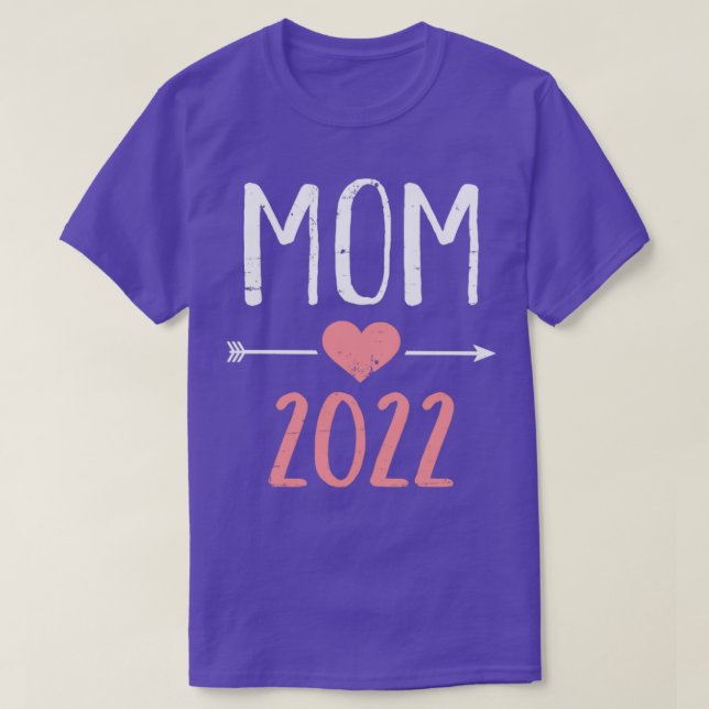 Mum 2022 for pregnancy announcement2 T-Shirt (Design Front)