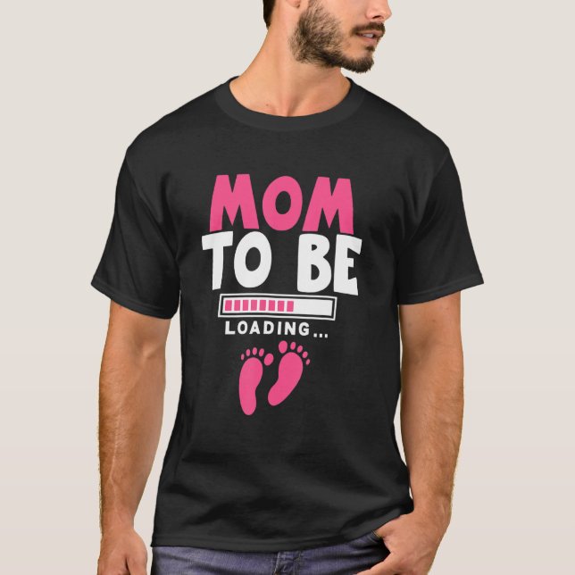 Mum 2022 Loading Moms to be Mummy Baby Twins Futur T-Shirt (Front)