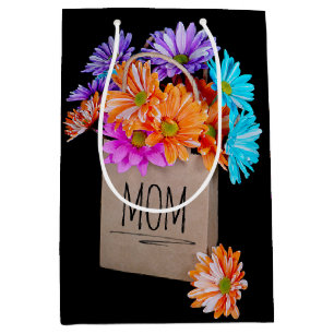 Mum Daisy Bouquet In Paper Bag