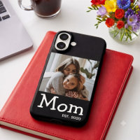 Mum Est Saying White Fun Whimsical Font Photo