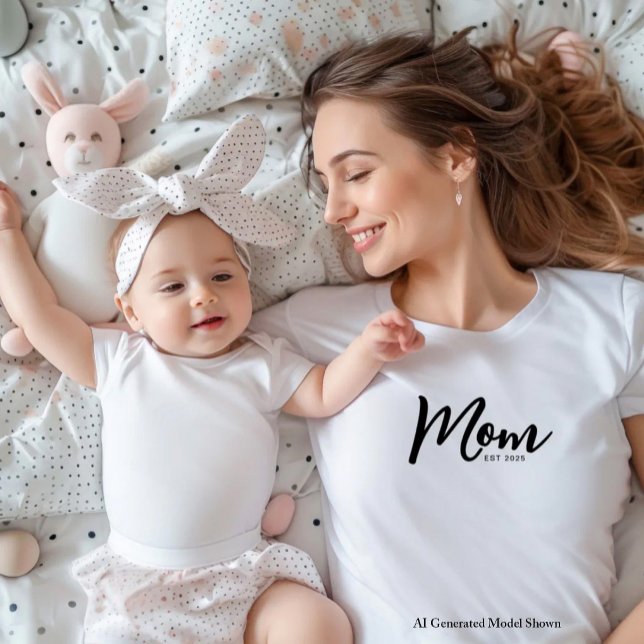 Mum Established Black Script T-Shirt (Creator Uploaded)