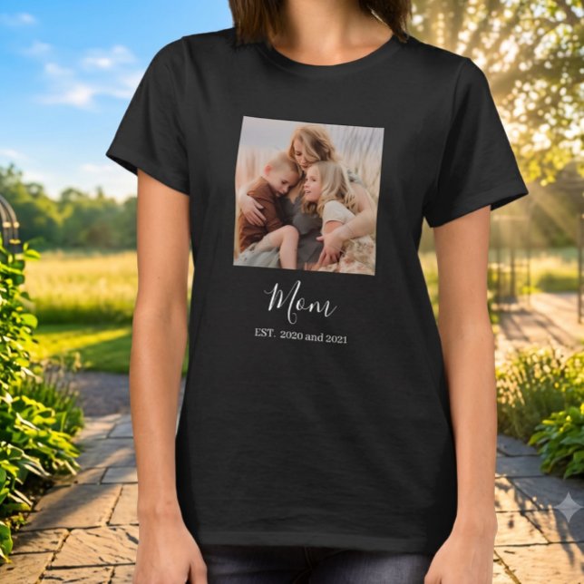 Mum Established Elegant Script Photo T-Shirt (Creator Uploaded)