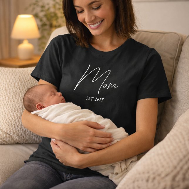 Mum Established New Mum Gift T-Shirt (Creator Uploaded)