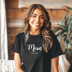 Mum Established New Mum Gift T-Shirt