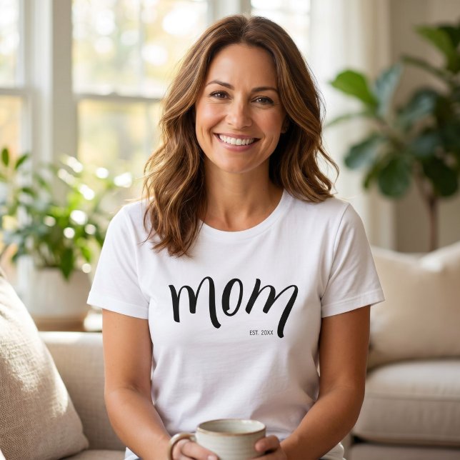 Mum Established Script Black Custom Year New Mama T-Shirt (Creator Uploaded)
