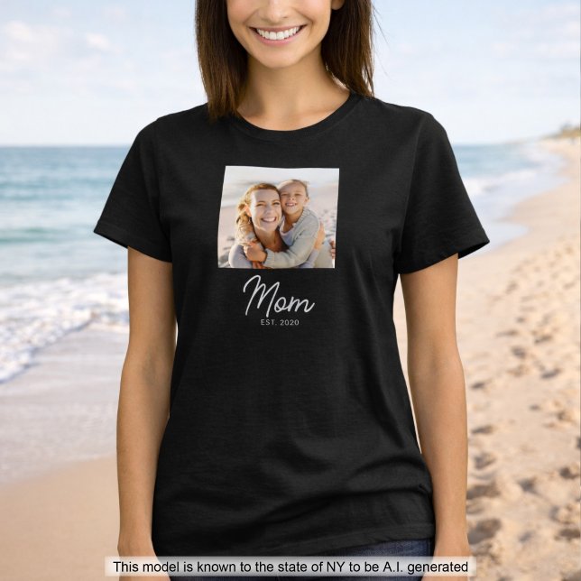 Mum Established Script Photo T-Shirt (Creator Uploaded)