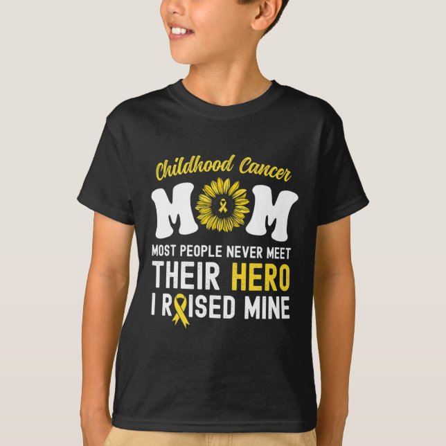 Mum Of A Warrior Hero Childhood Cancer Awareness S T-Shirt (Front)
