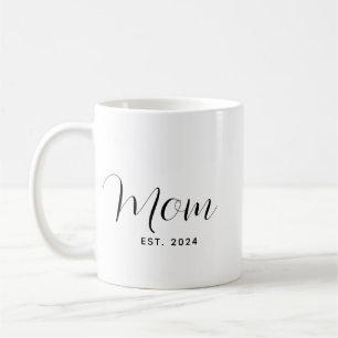 Mum Script Modern Minimalist Baby Announcement Coffee Mug