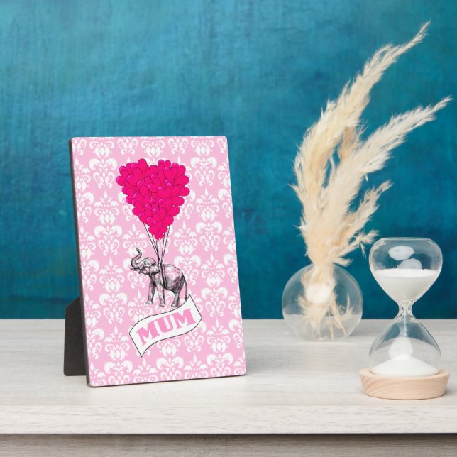 Mum with pink elephant plaque (Side)