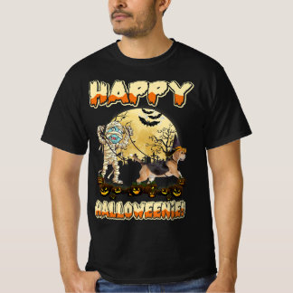 mummies beagle dog happy halloween moon  T-Shirt