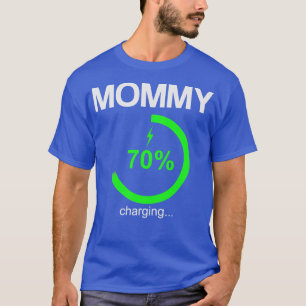 Mummy Battery Charging Funny Parent Graphic Novelt T-Shirt