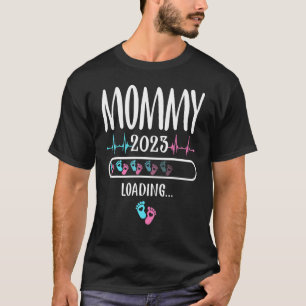 Mummy Loading 2023 Pregnancy Announcement T-Shirt